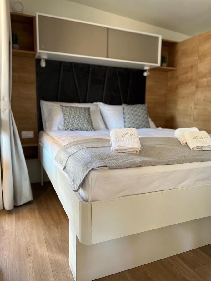 Mobile Home La Vida Biograd Na Moru Exterior photo