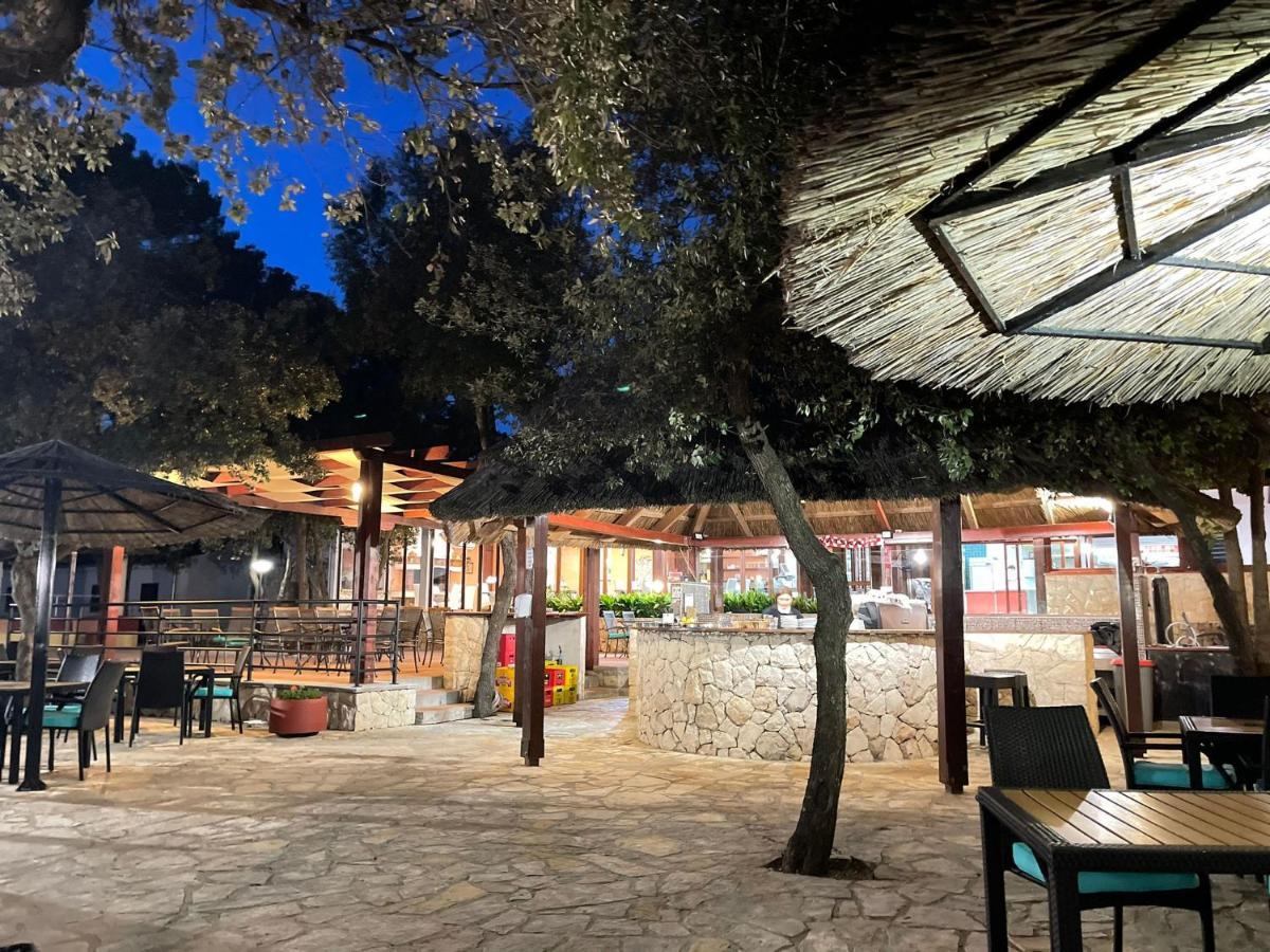 Mobile Home La Vida Biograd Na Moru Exterior photo
