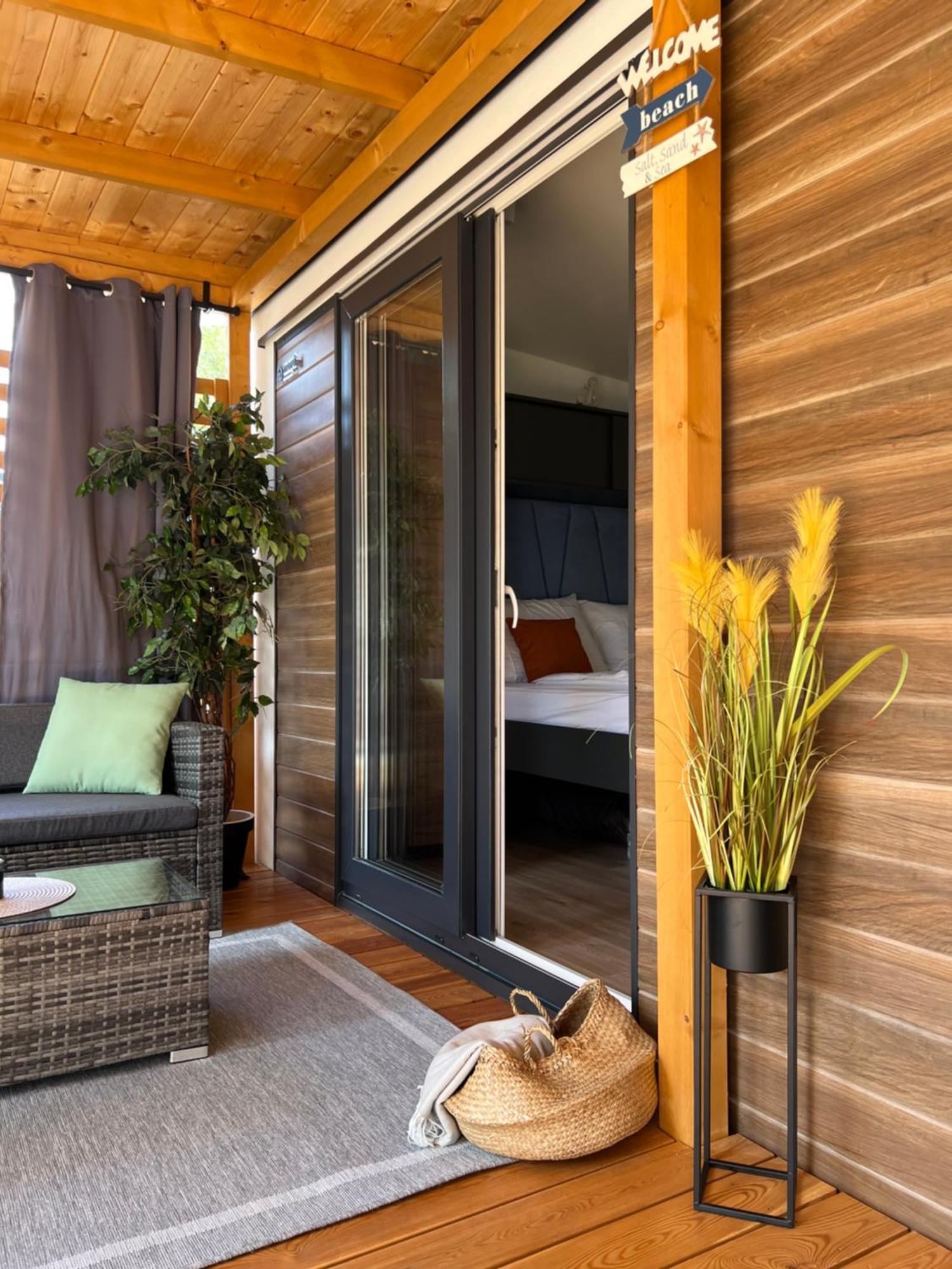 Mobile Home La Vida Biograd Na Moru Exterior photo